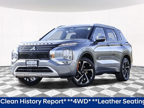 Used 2022 Mitsubishi Outlander SEL image 2