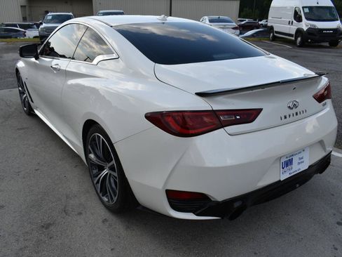 Used 2018 INFINITI Q60 3.0t Luxe w/ Sensory Package 3.0T Luxe RWD image 8