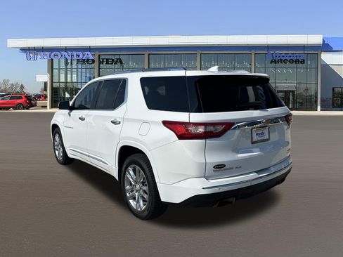Used 2018 Chevrolet Traverse High Country AWD/4WD image 3