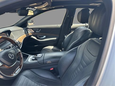 Used 2016 Mercedes-Benz S 550 4MATIC Sedan w/ Premium Package image 33