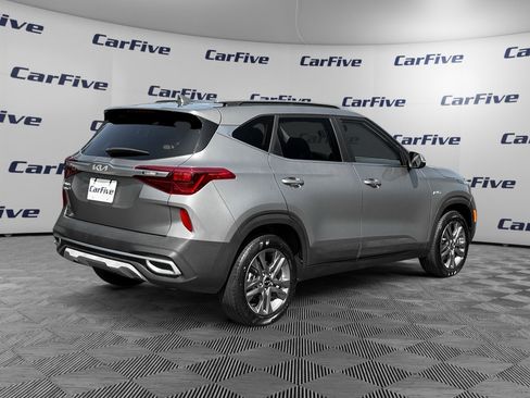 Used 2023 Kia Seltos S AWD/4WD image 6