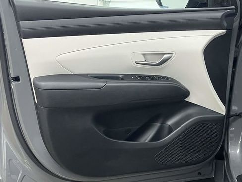 Used 2025 Hyundai Tucson SEL AWD/4WD image 16