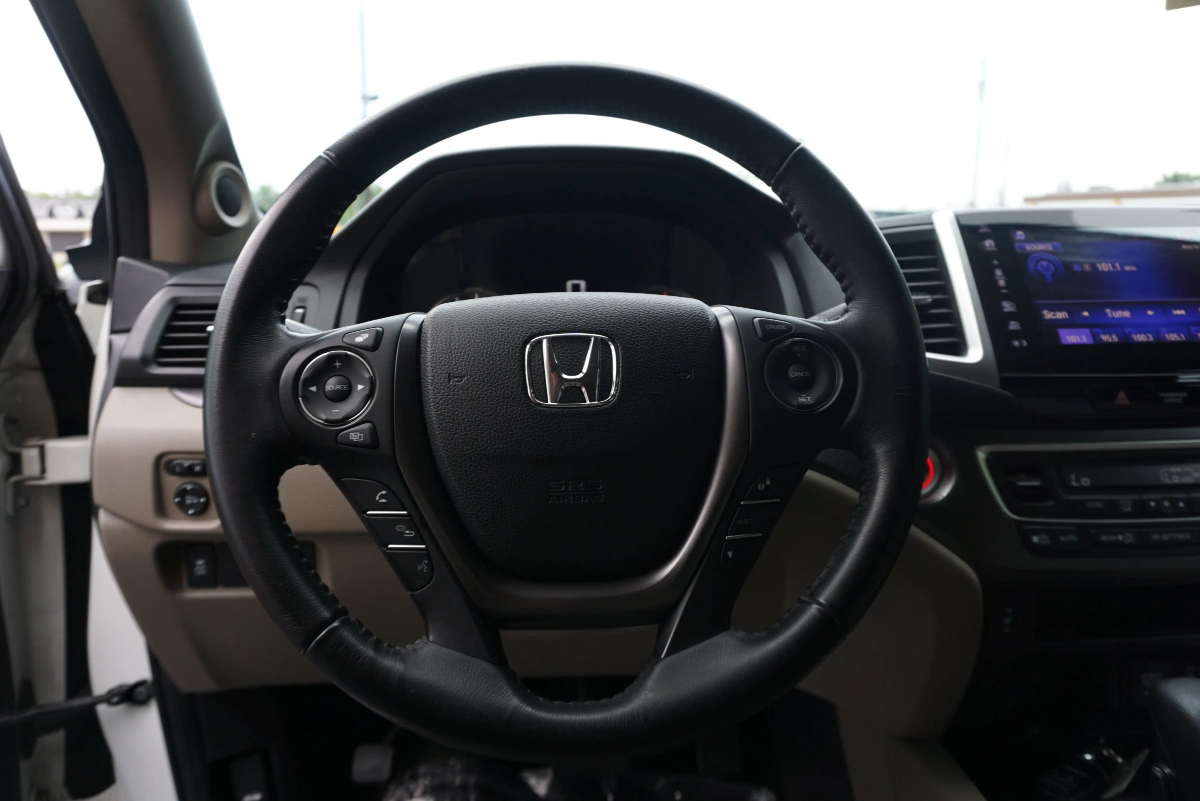 Used 2018 Honda Pilot EX-L image 33