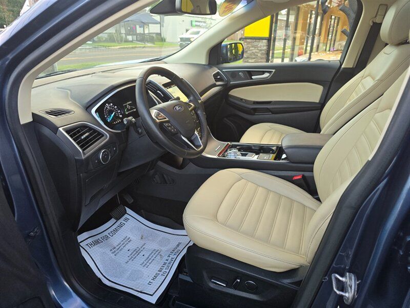 Used 2019 Ford Edge SEL w/ Equipment Group 201A AWD/4WD image 10