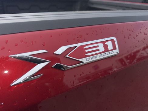 Used 2024 GMC Sierra 1500 SLT w/ SLT Premium Plus Package image 12