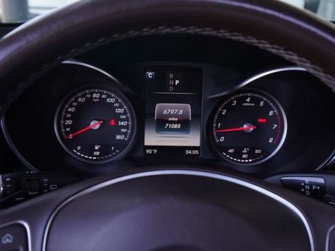 Used 2017 Mercedes-Benz GLC 300 image 16