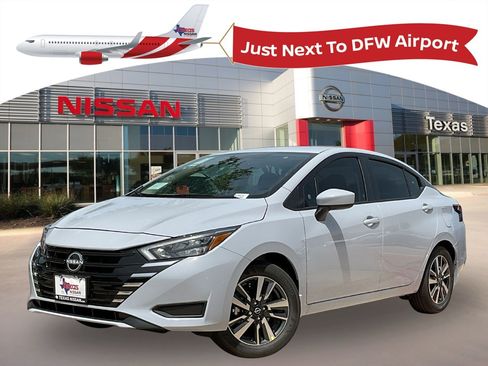 New 2025 Nissan Versa SV w/ Trunk Package image 1