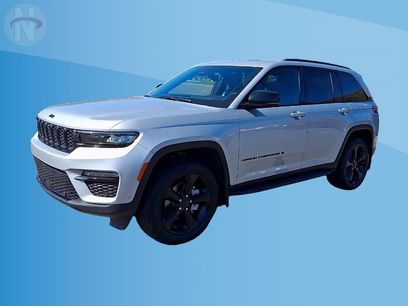 Used 2024 Jeep Grand Cherokee Limited w/ Luxury Tech Group II