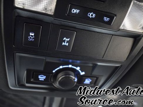 Used 2019 Toyota Tacoma SR5 image 21