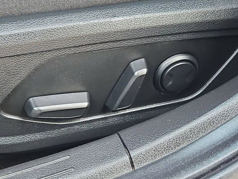 Used 2025 Hyundai Sonata SEL FWD image 14