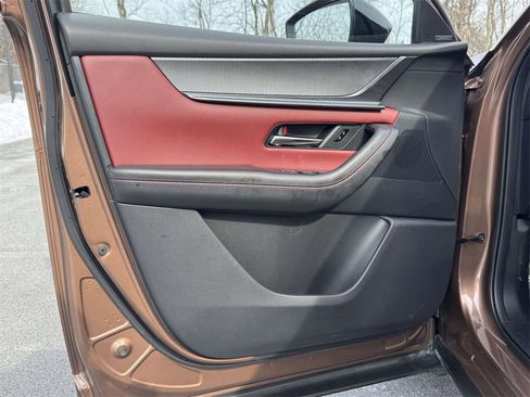 Used 2025 MAZDA CX-70 3.3 Turbo S w/ Premium Package image 28