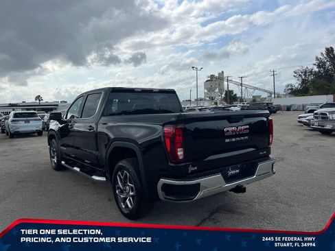 New 2026 GMC Sierra 1500 SLE RWD image 5