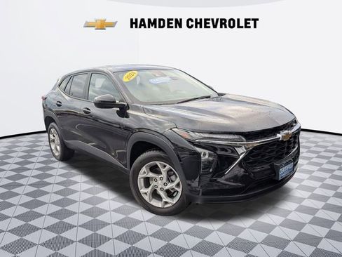 Certified 2024 Chevrolet Trax LS w/ LS Convenience Package image 1