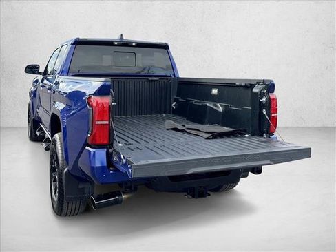 Certified 2025 Toyota Tacoma SR5 image 27