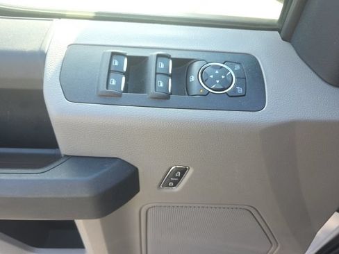 Used 2020 Ford F150 XL w/ Equipment Group 101A Mid AWD/4WD image 15