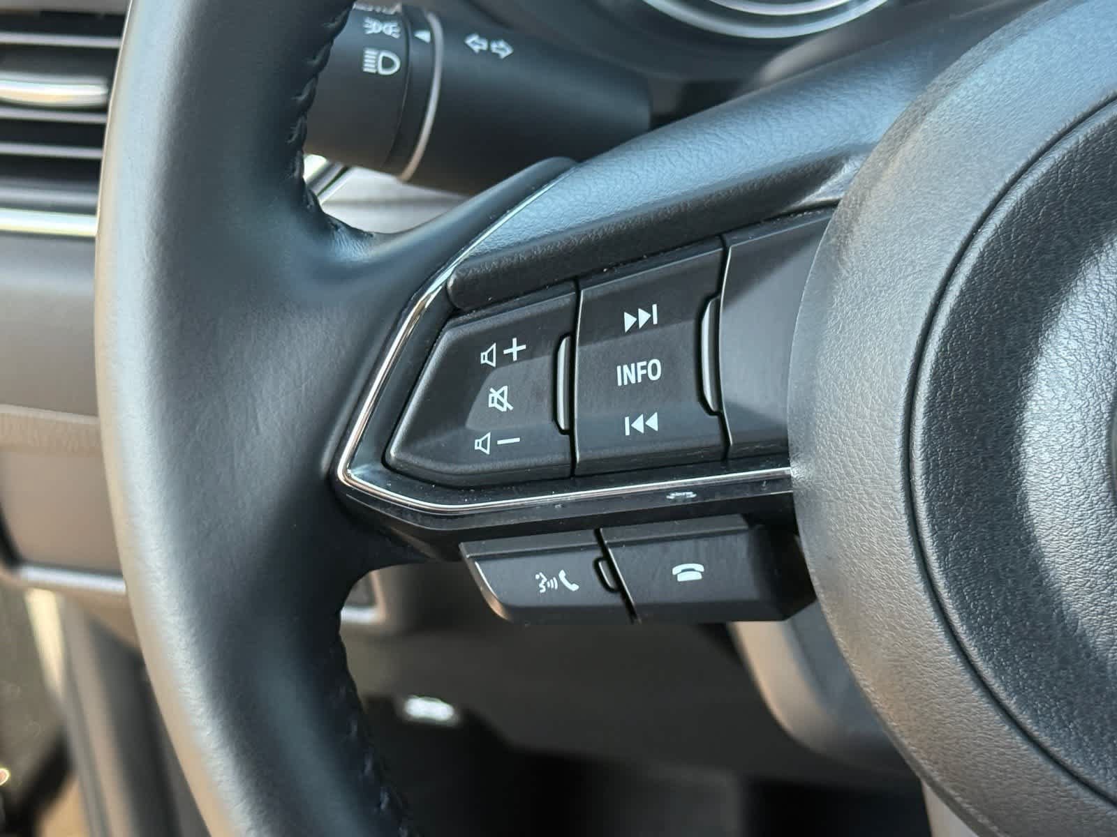 Used 2025 MAZDA CX-5 AWD 2.5 S w/ Select Package image 17