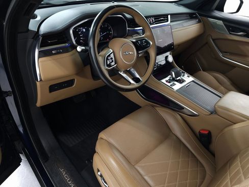 Used 2022 Jaguar F-PACE S image 17