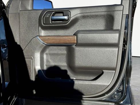 Used 2020 Chevrolet Silverado 1500 LT w/ All-Star Edition image 19