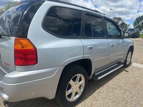 Used 2008 GMC Envoy SLT AWD/4WD image 3