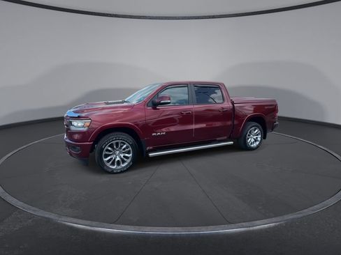 Used 2021 RAM 1500 Laramie w/ Sport Appearance Package AWD/4WD image 5