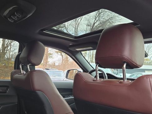 Used 2024 Dodge Durango GT image 9