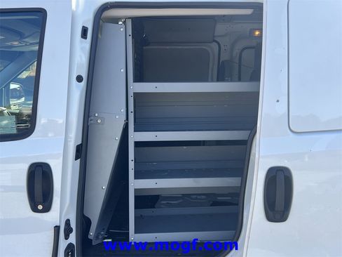 Used 2019 RAM ProMaster City Tradesman image 23