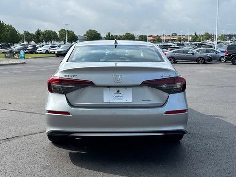 Used 2025 Honda Civic Sport image 6