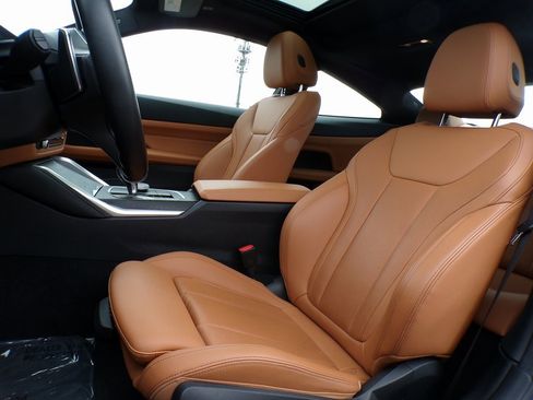 Certified 2023 BMW 430i xDrive Coupe w/ M Sport Package image 12