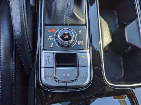 Certified 2025 Kia Telluride SX Prestige X-Pro image 33