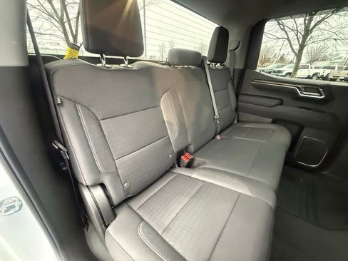 Used 2023 Chevrolet Silverado 1500 LT w/ Z71 Off-Road Package AWD/4WD image 29