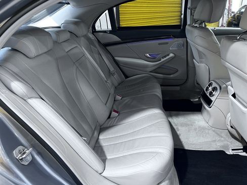 Used 2015 Mercedes-Benz S 550 Sedan image 18
