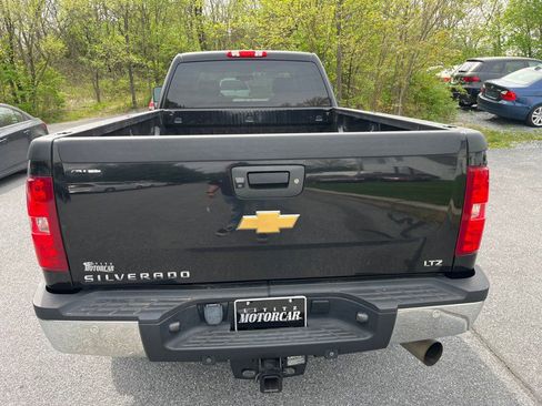 Used 2012 Chevrolet Silverado 3500 LTZ w/ LTZ Plus Package image 6