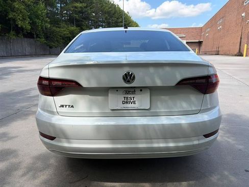 Used 2019 Volkswagen Jetta S w/ Driver Assistance Package FWD image 5