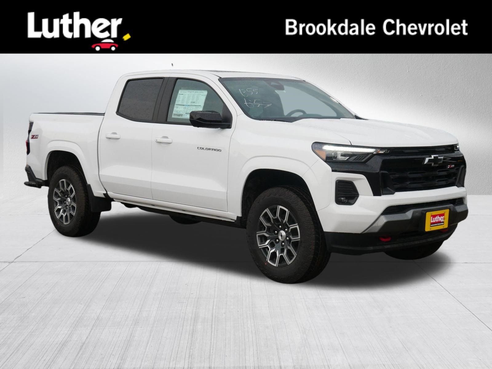 New 2026 Chevrolet Colorado Z71 w/ Technology Package AWD/4WD image 1