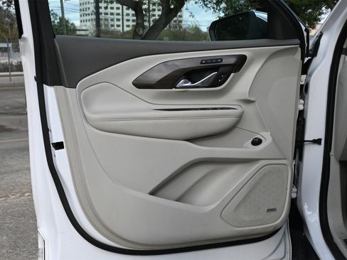 Used 2018 GMC Terrain Denali image 19