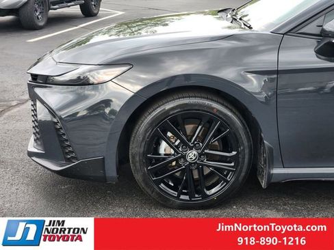 Used 2025 Toyota Camry SE w/ Multimedia Upgrade Package FWD image 9