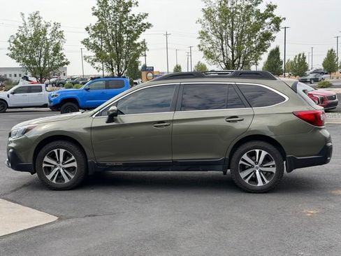 Used 2018 Subaru Outback 2.5i Limited AWD/4WD image 5