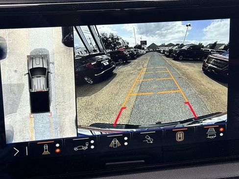 Used 2025 GMC Sierra 2500 AT4 w/ AT4 Premium Plus Package image 32