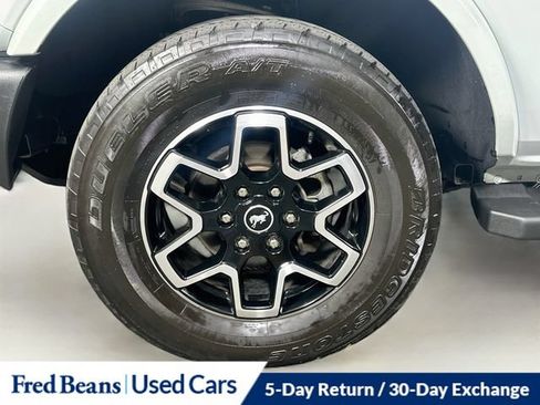 Used 2023 Ford Bronco Outer Banks AWD/4WD image 37