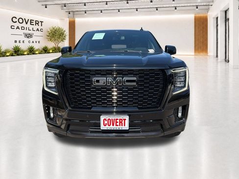 Used 2022 GMC Yukon Denali AWD/4WD image 3