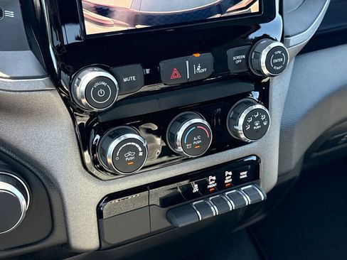 New 2026 RAM 1500 Express RWD image 25