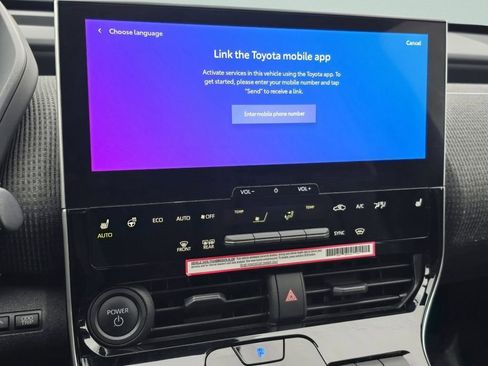 Used 2024 Toyota bZ4X XLE w/ Weather Package image 5