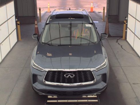 Certified 2025 INFINITI QX60 Sensory w/ Vision Package AWD/4WD image 11