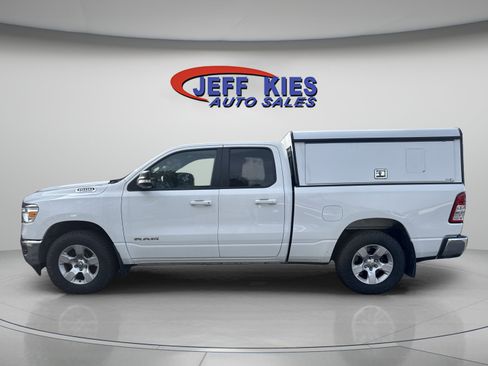 Used 2022 RAM 1500 Big Horn AWD/4WD image 8