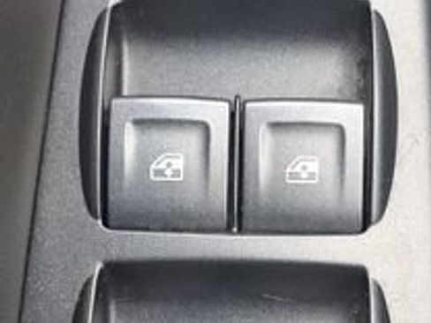 Used 2019 GMC Yukon XL SLT w/ Graphite Performance Edition AWD/4WD image 11
