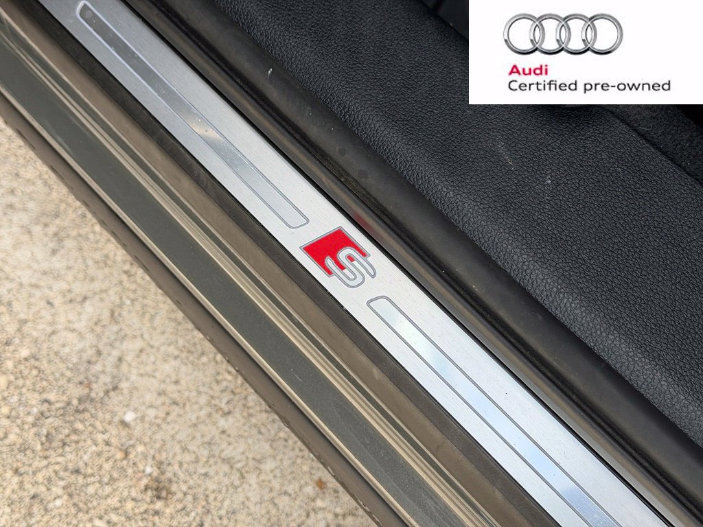 Certified 2025 Audi Q3 2.0T Premium Plus w/ Premium Plus Package AWD/4WD image 24