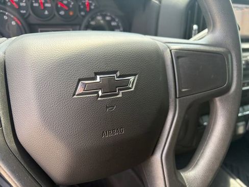 Used 2025 Chevrolet Silverado 1500 Custom Trail Boss AWD/4WD image 11