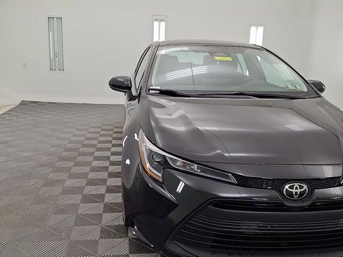 Certified 2024 Toyota Corolla LE image 7