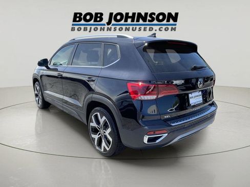 Used 2023 Volkswagen Taos SEL AWD/4WD image 5