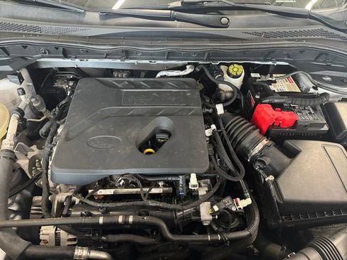 Used 2020 Ford Escape SEL AWD/4WD image 6